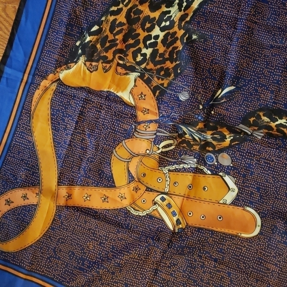 SCARF multicolor (Hermes vibe or LR polo) - Picture 2 of 7